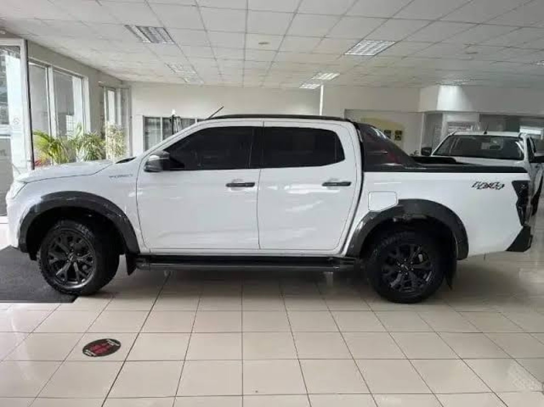 d-max double cab